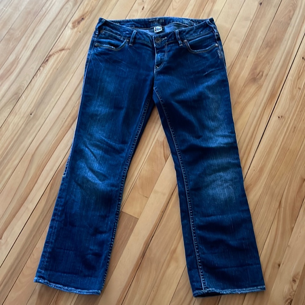 🍁🍁🍁SILVER Jeans Santorini dark wash straight leg jeans 🍁🍁🍁